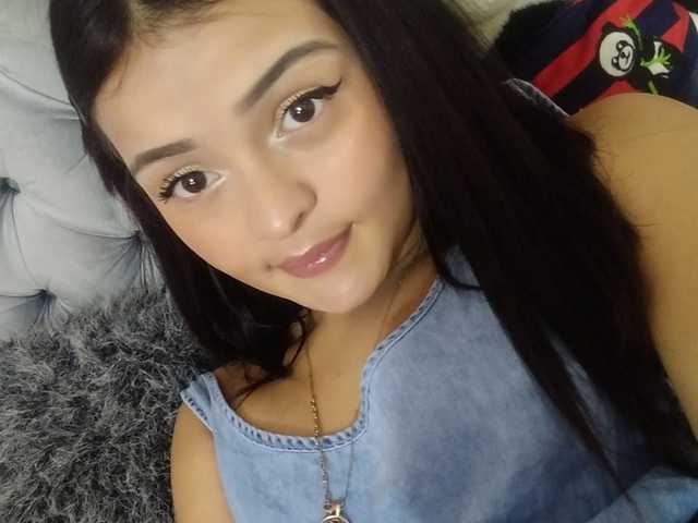 प्रोफ़ाइल की तस्वीर SAMANTHAA18