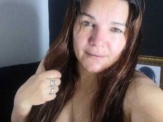 कामुक वीडियो चैट Santal20251