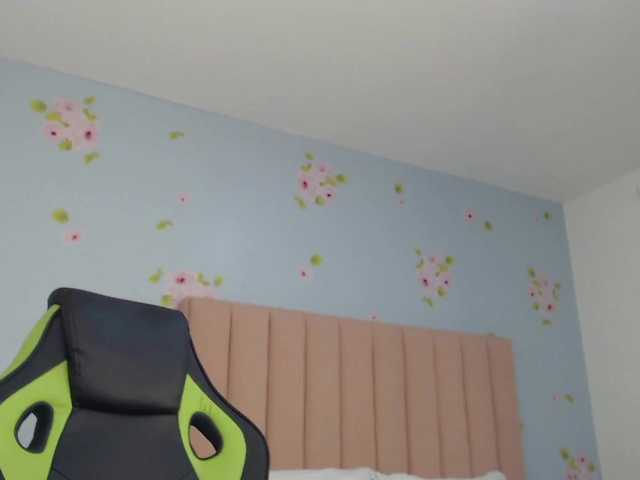 प्रसारण स्क्रीनशॉट sara-lopez08