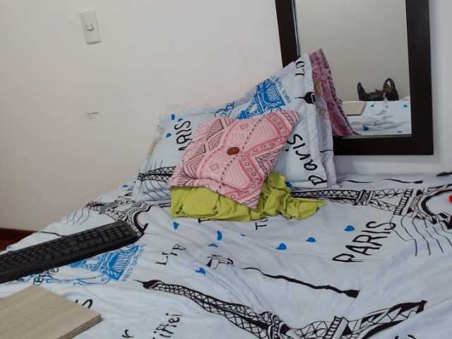 प्रसारण स्क्रीनशॉट Sara1Sofia22