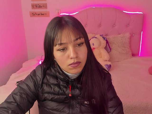 प्रसारण स्क्रीनशॉट SaraaBryce