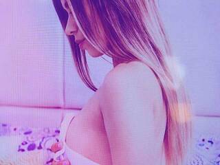 कामुक वीडियो चैट Sarabrowm