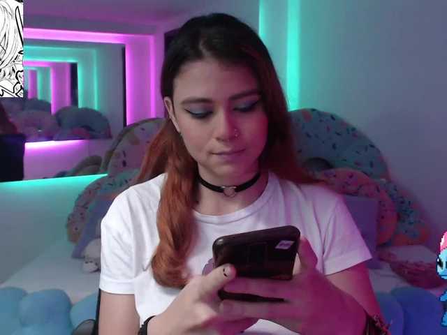 प्रसारण स्क्रीनशॉट SaraClover