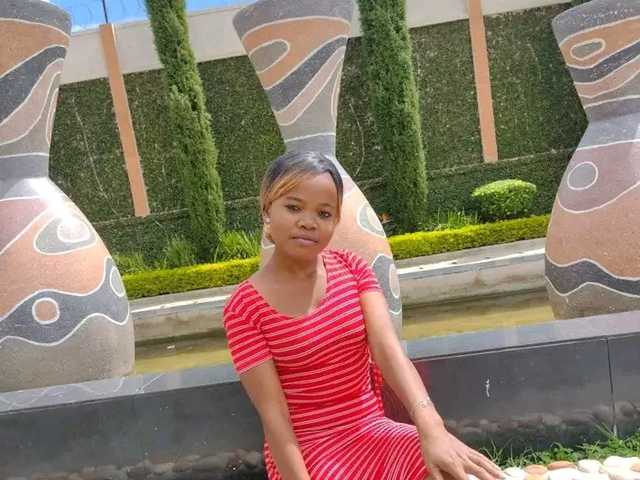 प्रोफ़ाइल की तस्वीर Sarah-myah2