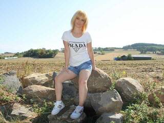 कामुक वीडियो चैट SarahAnn