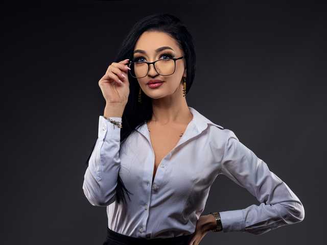 प्रोफ़ाइल की तस्वीर SarahFerez