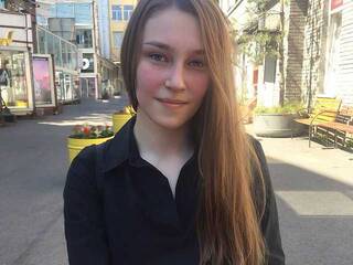 कामुक वीडियो चैट SarahIcemann