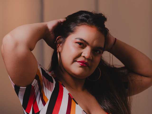 प्रोफ़ाइल की तस्वीर sarayhorny69