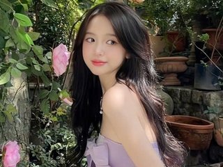 कामुक वीडियो चैट Sari94