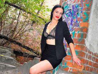 कामुक वीडियो चैट SayaDevii