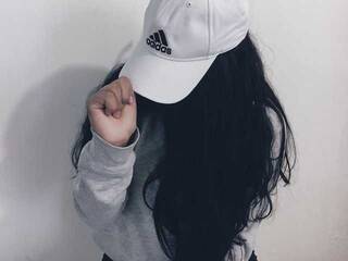 कामुक वीडियो चैट scarlett077