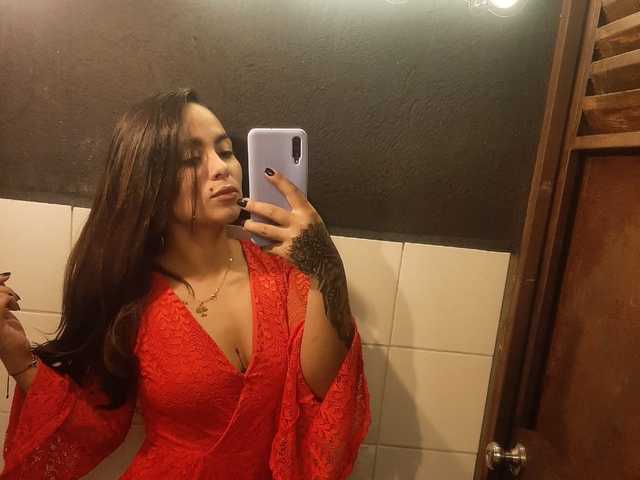 प्रोफ़ाइल की तस्वीर scarlettjjoha