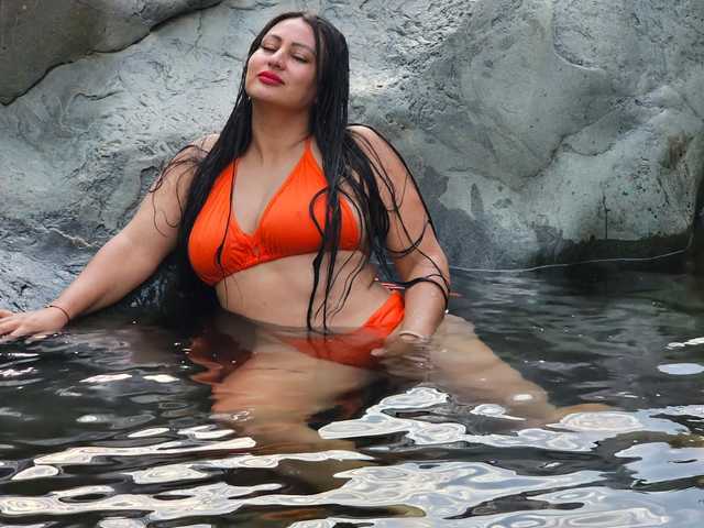 प्रोफ़ाइल की तस्वीर ScarlettRoss