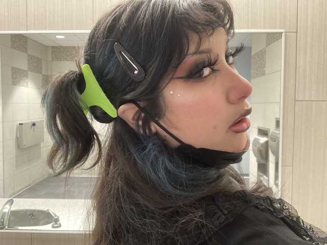 प्रोफ़ाइल की तस्वीर scorpiongutzz