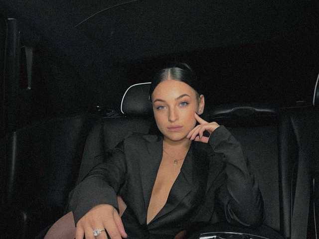 प्रोफ़ाइल की तस्वीर RinaX