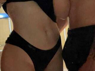 कामुक वीडियो चैट LoveSex22House