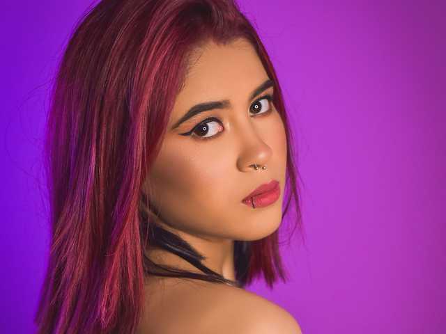 प्रोफ़ाइल की तस्वीर sexy-candy1
