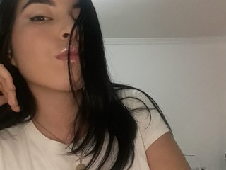 कामुक वीडियो चैट sexy-kiara