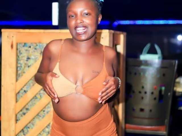 प्रोफ़ाइल की तस्वीर SexyDebie