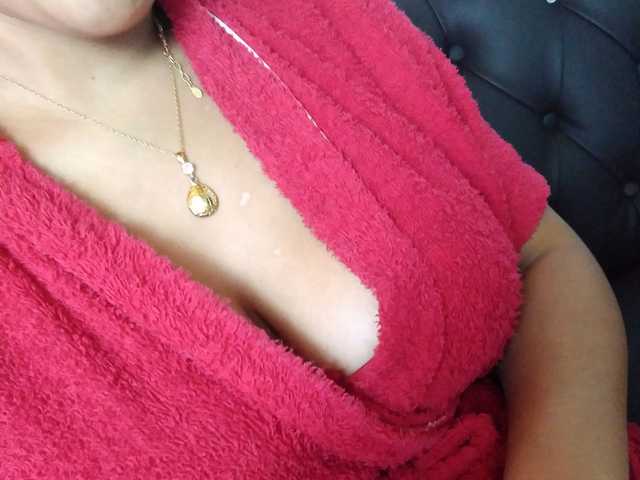 प्रोफ़ाइल की तस्वीर sexymoon91