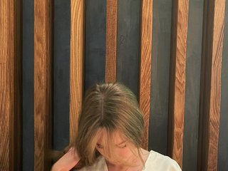 कामुक वीडियो चैट sh4wty