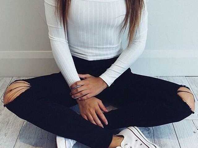 प्रोफ़ाइल की तस्वीर Alisson_Grey
