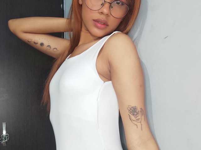 प्रोफ़ाइल की तस्वीर Alisson_Grey
