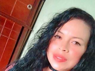 कामुक वीडियो चैट Sharyd