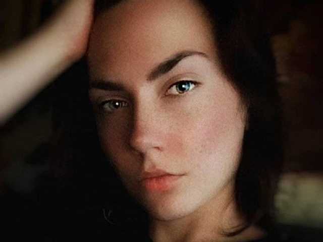 प्रोफ़ाइल की तस्वीर ShinySara