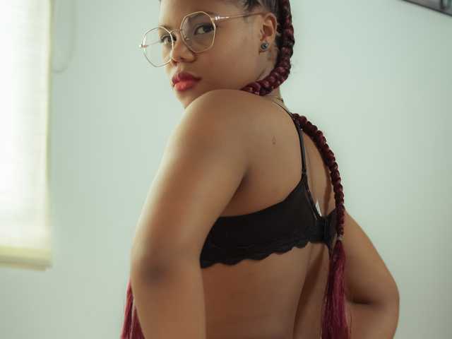 प्रोफ़ाइल की तस्वीर Shirleyzc