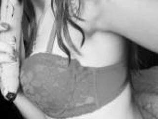 कामुक वीडियो चैट shybabe