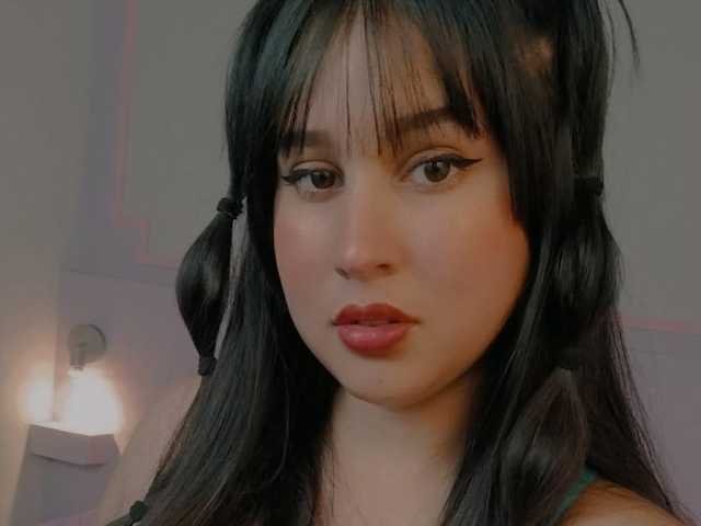 प्रोफ़ाइल की तस्वीर SiennaaRosee