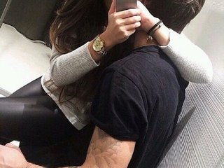 कामुक वीडियो चैट SimonAndJocelyn