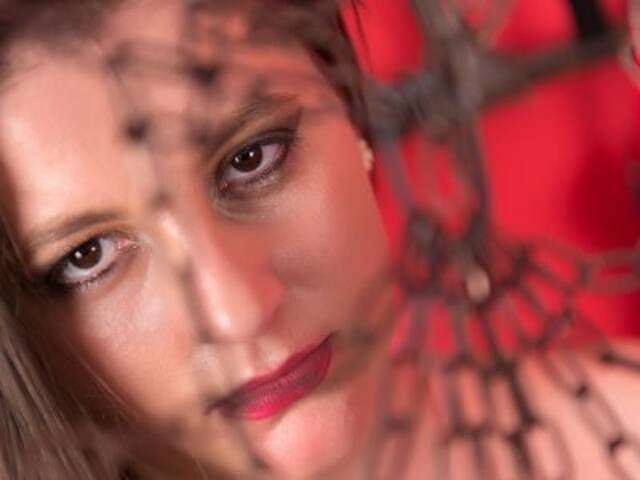 प्रोफ़ाइल की तस्वीर SimoneHayden