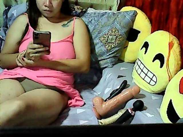 तस्वीरें Simplyjhaa WELCOME TO MY ROOMDare Me and Tip Me..........................................c2c-------------20 tokensfuck my dildo--------99 tokenfull naked---------30 tokenfinger pussy-------45 tokenMasturbation-------99 tokenspank ass--------25 token