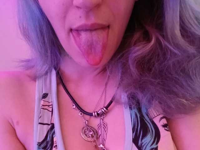 प्रोफ़ाइल की तस्वीर Stonervixen1014