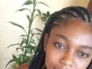 कामुक वीडियो चैट SirenahMayrah