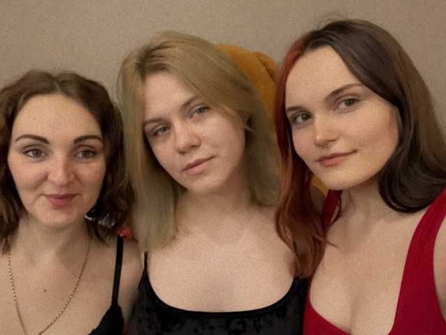 प्रोफ़ाइल की तस्वीर SixNipples