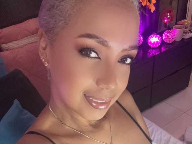 प्रोफ़ाइल की तस्वीर Skarqueen75