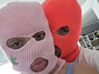 कामुक वीडियो चैट Skimaskcouple891081