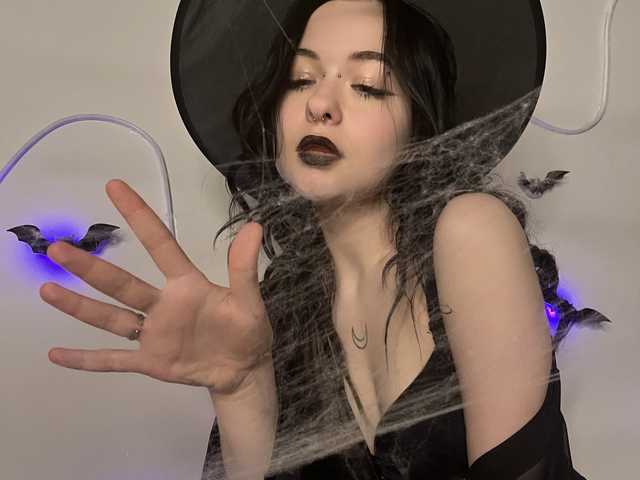 प्रोफ़ाइल की तस्वीर skyelary