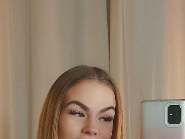 प्रोफ़ाइल की तस्वीर SnowwBarbie