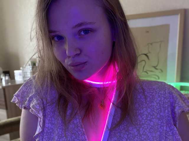 प्रोफ़ाइल की तस्वीर SOFI2PINK