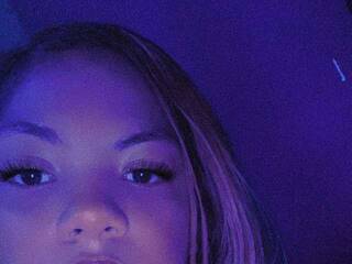 कामुक वीडियो चैट SofiaaSweet