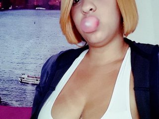 प्रोफ़ाइल की तस्वीर sofiahot19