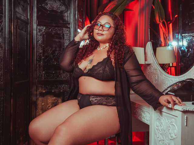 प्रोफ़ाइल की तस्वीर SofiaLusty