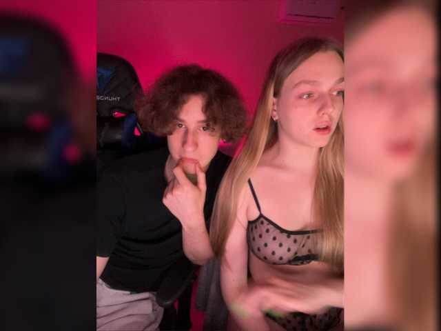 प्रसारण स्क्रीनशॉट Crazy_Couple
