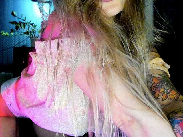 प्रसारण स्क्रीनशॉट Sonya-Mo