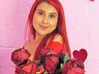 कामुक वीडियो चैट Sophia-Turner