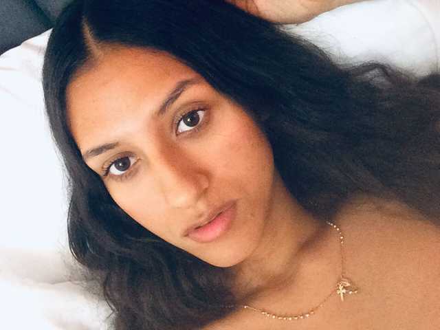प्रोफ़ाइल की तस्वीर SophiaSimon